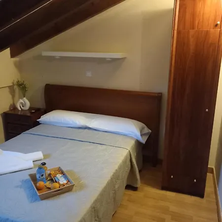 Pensión Río Negro 3*